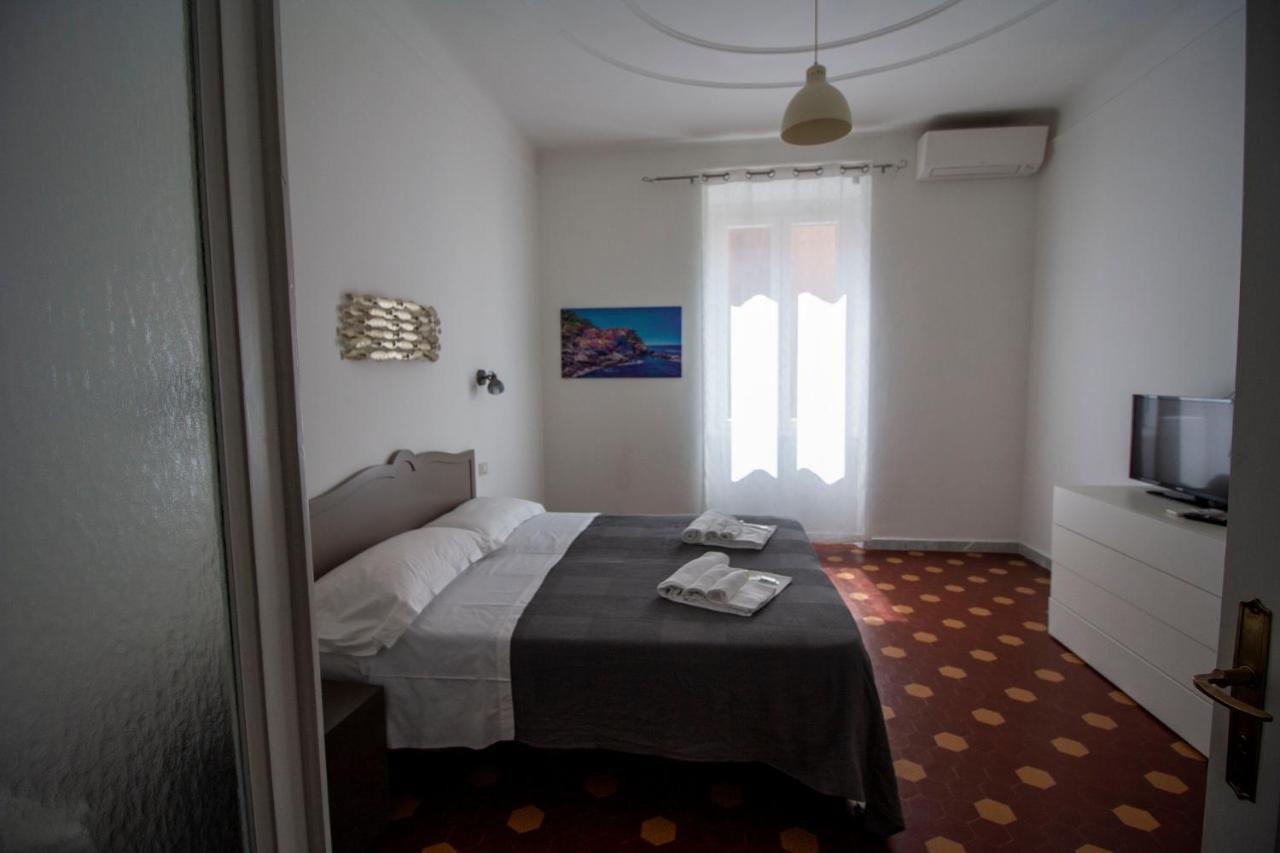 Ferienwohnung A Un Passo Dal Mare La Spezia Exterior foto